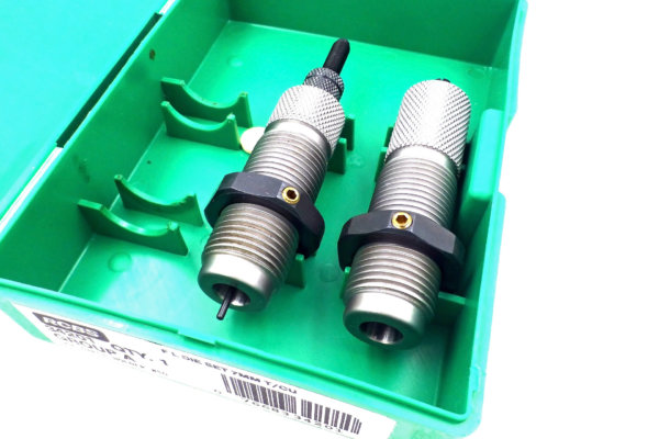 HORNADY Automatic Primer Feed Outils de rechargement RCBS 7MM T/CU
